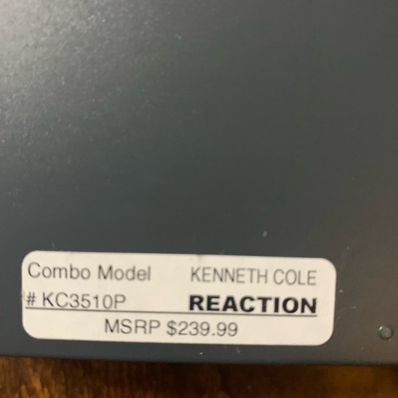 Brand New Kenneth Cole His & Hers Matching Watches - Picture 2 of 2